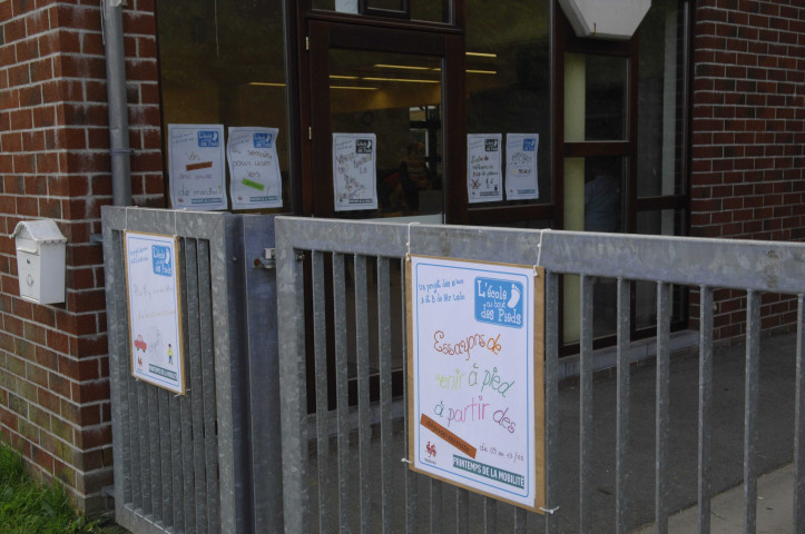 Court-Saint-Etienne. Printemps de la mobilité. Sécurité aux abords des écoles.