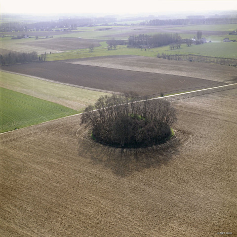 Ramillies. Grand-Rosière-Hottomont. Tombe romaine d'Hottomont.
