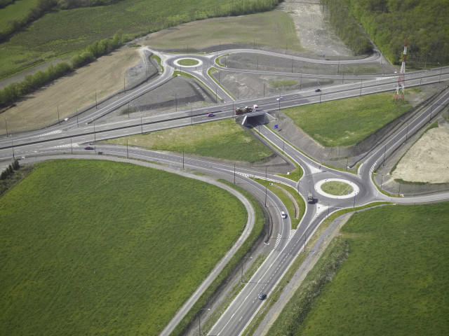 Marche-en-Famenne. Aye. N4/N839. Nouveau contournement nord-ouest.