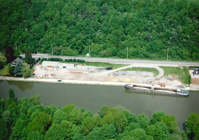 Anhée. Hun. Vues aériennes.