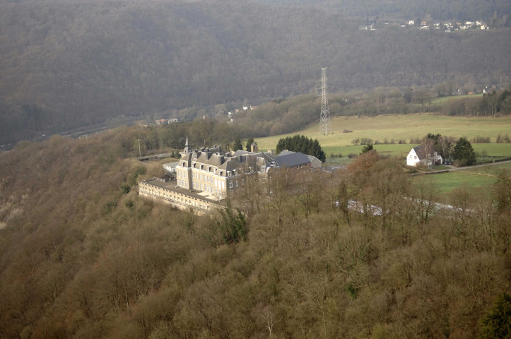 Esneux. Bâtiments du site de l'abbaye de Brialmont.