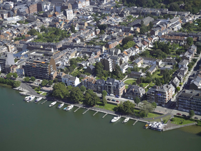 Namur. Jambes. Port de plaisance. Pont de Jambes.