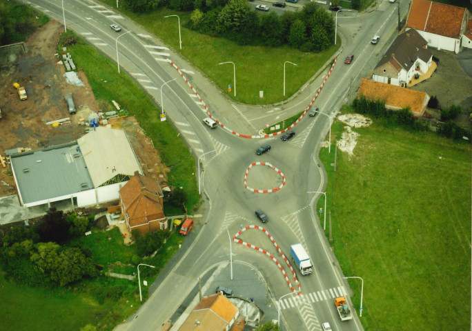 Saint-Ghislain. Tertre. Giratoires.