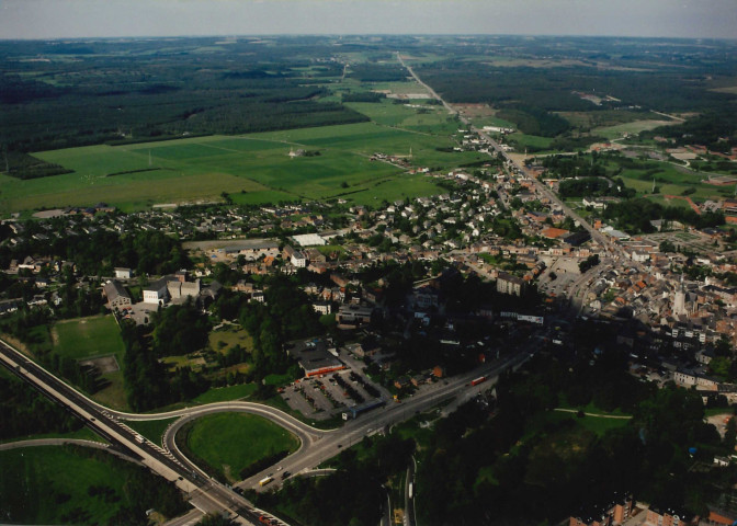 Marche-En-Famenne. Vue aérienne de la ville.