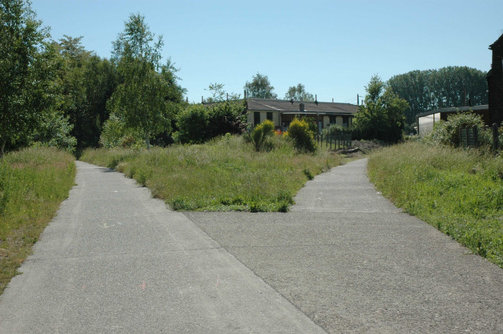 Frameries et Flénu. Ancienne ligne SNCB 98C. RAVeL.