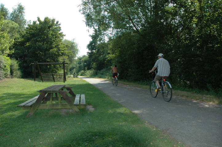 Jodoigne - Hoegaarden. Ancienne ligne SNCB 142.