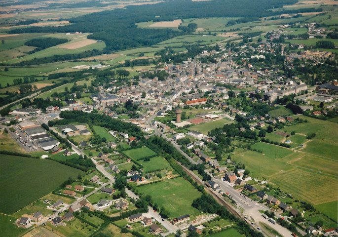 Florennes. Vues aériennes.
