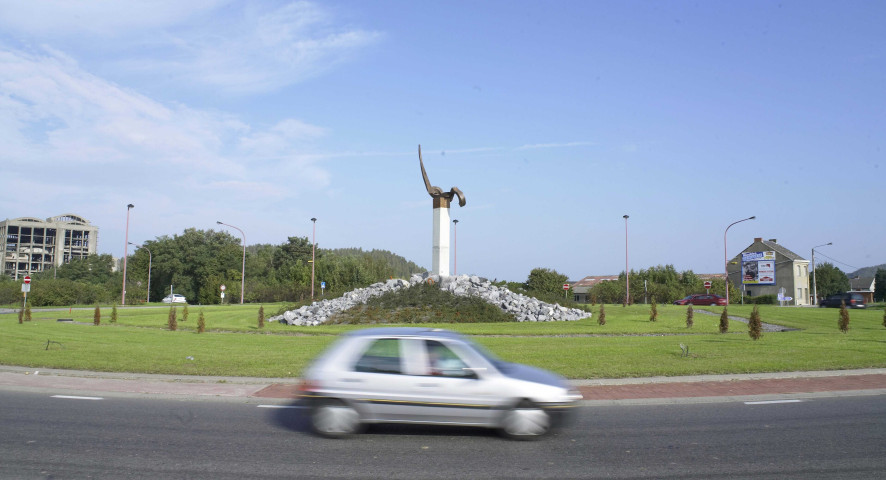 Binche. Giratoire RN55/563 "A la renverse"