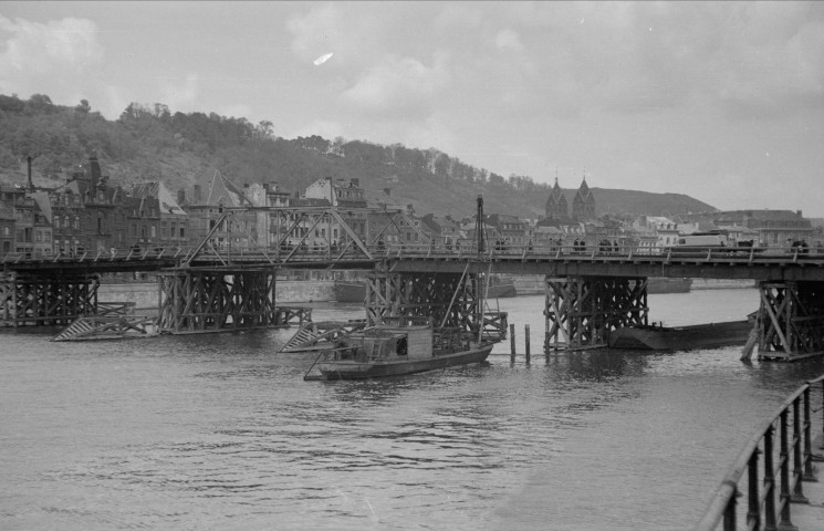 Liège. Pont provisoire quai de la Goffe.
