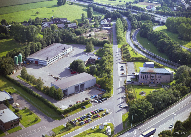 Namur. Daussoulx. Centre PEREX et district autoroutier D131-21.