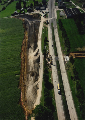 Philippeville. Samart Neuville. Travaux de construction d'un échangeur.