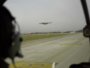 Grâce-Hollogne. Aéroport de Bierset. Décollage d'un avion gros porteur.