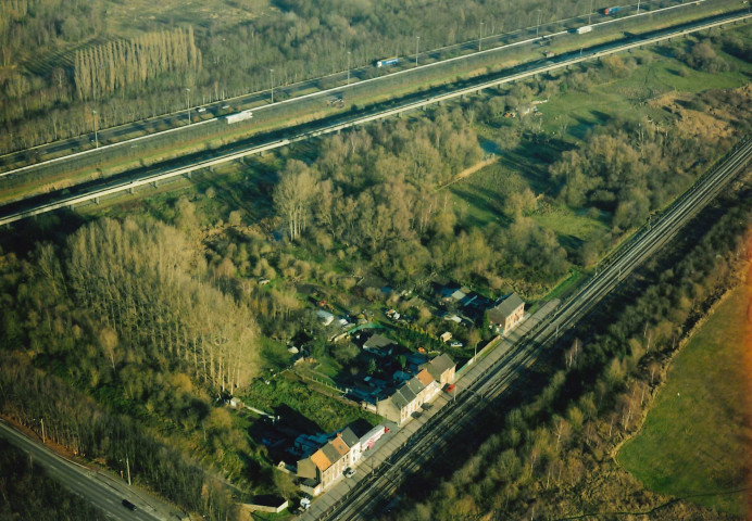 Quaregnon. Futur centre de regroupement de produits de dragage.