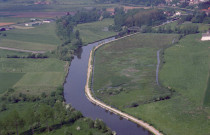 Méandre en aval du pont de Merbes-le-Château.