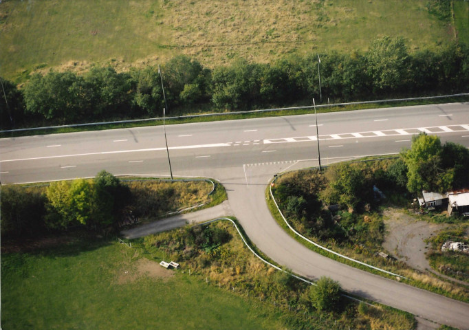 Martelange et Grand Duché du luxembourg. Carrefour de Perle. RN4 et RN805.