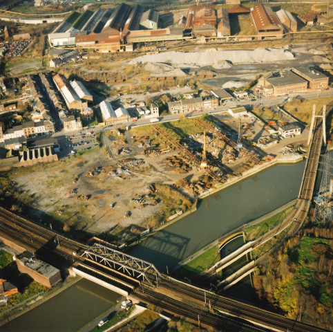 Charleroi. Marchienne-au-pont. Confluent Sambre - Eau d'Heure.