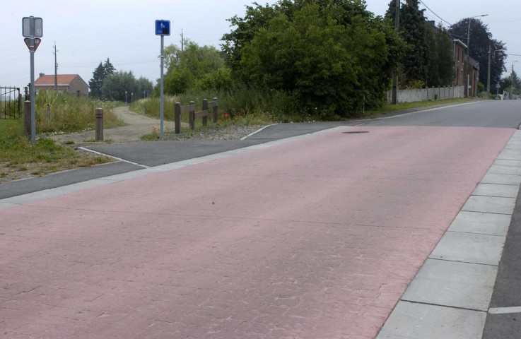 Fléron. Ancienne ligne SNCB 38. RAVeL 5.