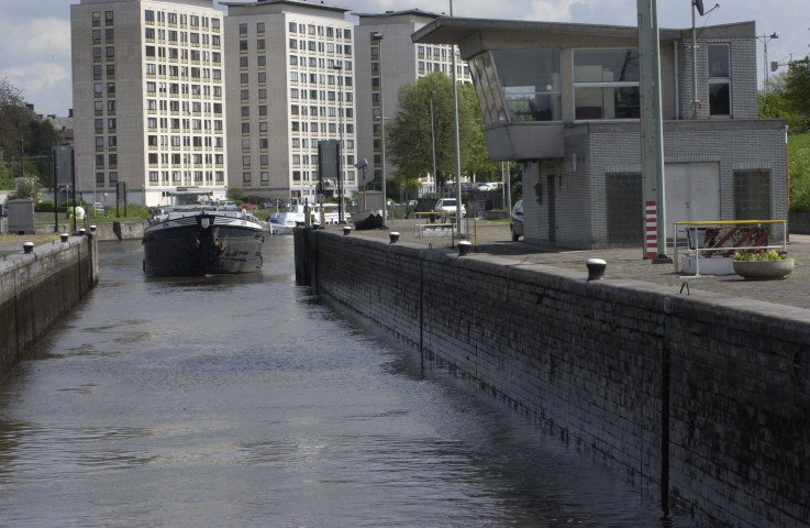 Namur. Flawinne. Barrage-écluse No 17.