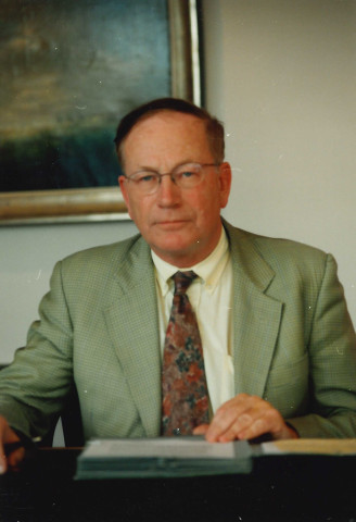 Namur. M. Francis Hambye, 1er secrétaire général du MET, du 01/01/1990 au 30/04/2001.