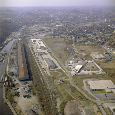 Charleroi. Montignies-sur-Sambre. Basse Sambre. Vues aériennes.