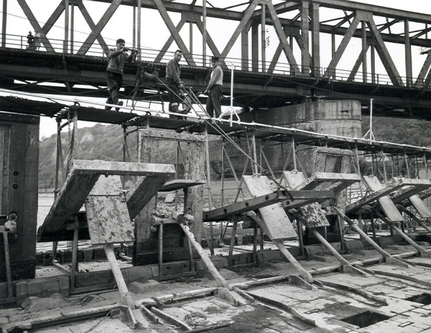 Barrage à hausse