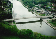 Hastière. Heer. Vues aériennes du pont.