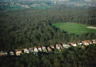 Charleroi. Mont-sur-Marchienne. Avant-projet de contournement du sud Charleroi (A503-RN5). Hauteur 100 mètres.