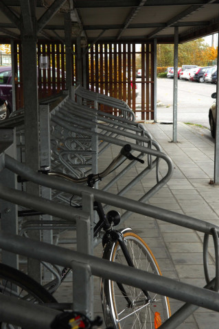 La Louvière. Gare du Centre. Vélos.