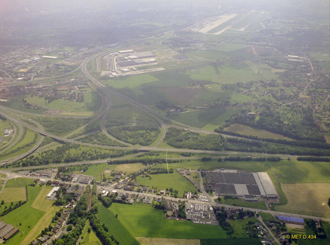 Ans. Loncin. Echangeur autoroutier.