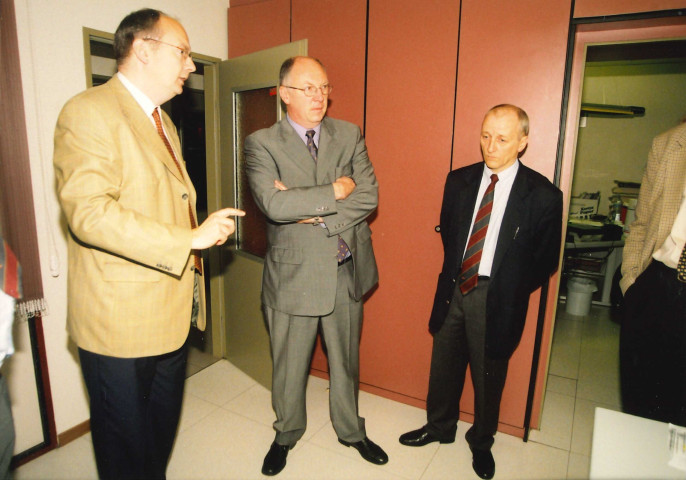 Florennes. Visite de M. le ministre Lebrun au dépôt des TEC, rue de Corenne 13.