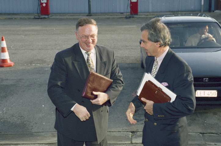 Daussoulx. Présentation du projet "Perex" par Michel Lebrun, ministre de l'Aménagement du territoire, de l'Équipement et des Transports.