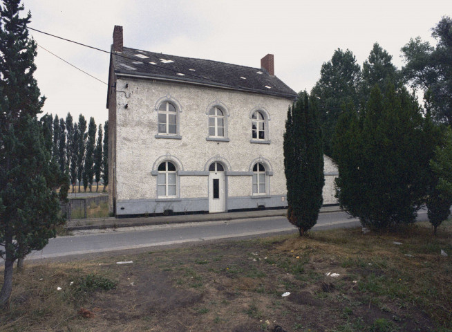 Péronnes-lez-Antoing. Maison éclusière n° 12, rue du Canal.