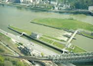 Dinant. Anseremme. Barrage-écluse sur la Meuse.