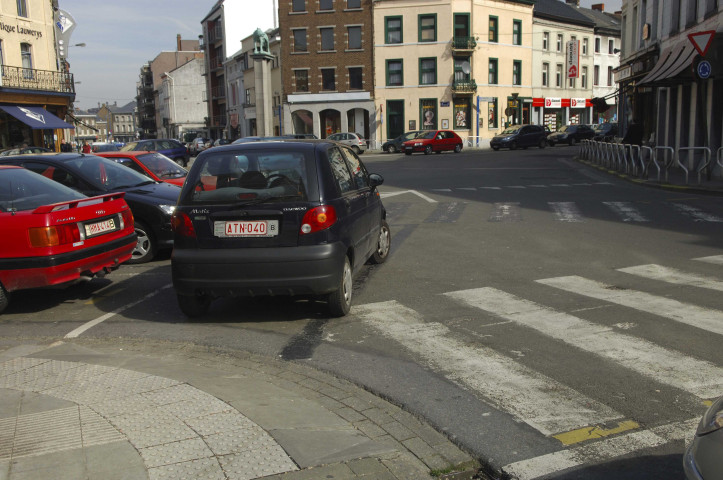 La Louvière. Aménagements pour vélos.