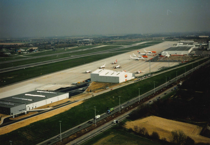 Grâce-Hollogne. Bierset. Mise à trois bandes de l'E42.