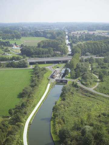 Bernissart. Blaton. Canal Ath-Blaton. Ecluses.