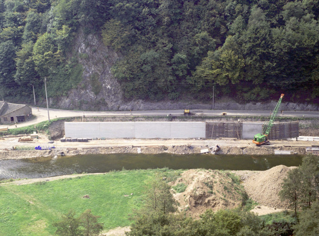 Comblain-au-Pont. Chantier de réparation routier par l'entreprise Galère.