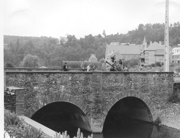 Pont reconstruit