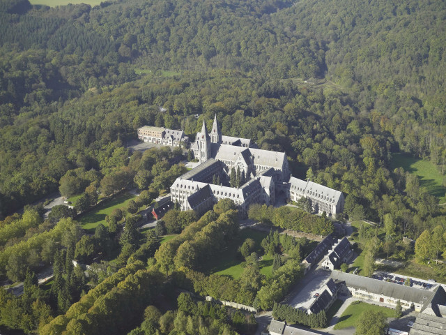 Anhée. Abbaye de Maredsous.