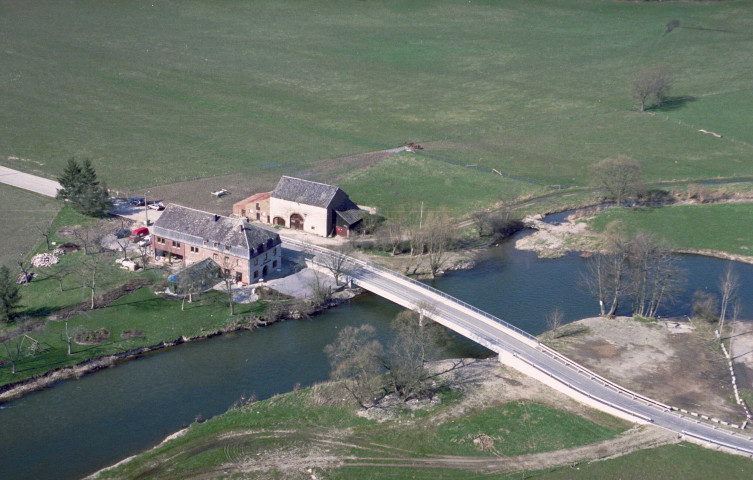 Durbuy. Grandhan. Pont de "Chêne à Han".