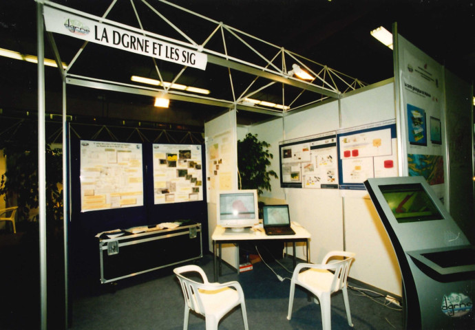 Namur. MET. D434. Palais des expositions de Salzinnes (Namur Expo).