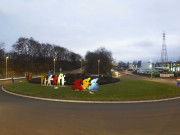 Ans. Alleur. Giratoire "Passage du tour de France". Vue de nuit.
