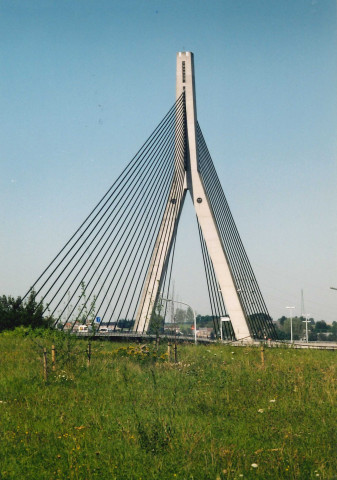 Huy. Ben-Ahin. Aménagements de plantations et d'arbres.