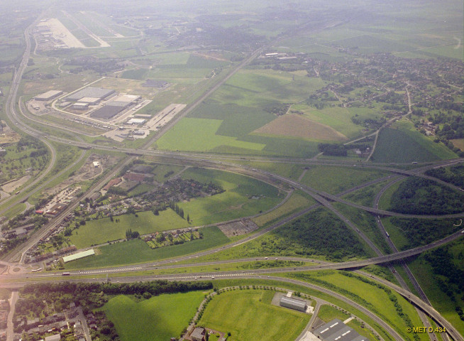 Ans. Loncin. Echangeur autoroutier.