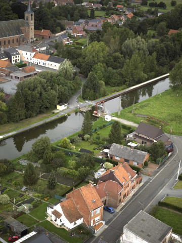 Beloeil. Canal Blaton-Ath. Vues aériennes.