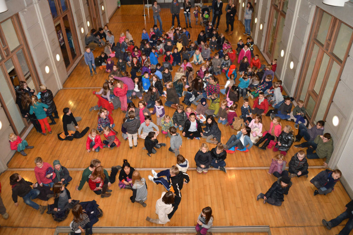 Namur. Cap Nord. Fête de Saint-Nicolas pour les enfants des agents du MET.