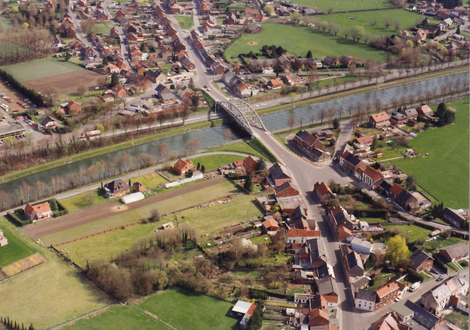 Mons. Ghlin. Ponts des rues de Jurbise et du Mouligneau.