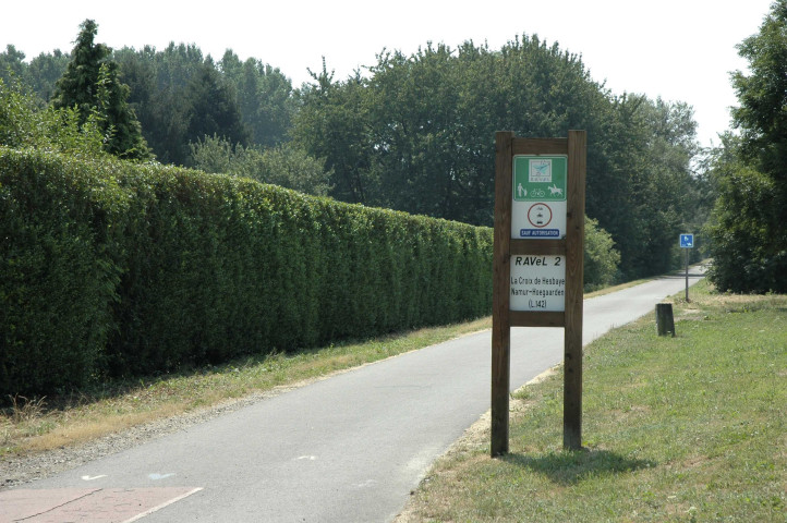 Eghezée. Ancienne ligne SNCB 142.