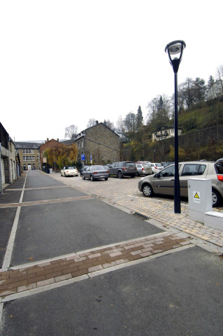 La Roche-en-Ardenne. Voiries, stationnements, écoles.