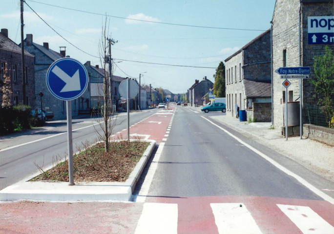 Dinant. Sorinnes. Aménagement de la berne centrale.